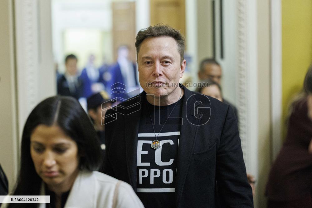 Elon Musk meets with Senate Republicans