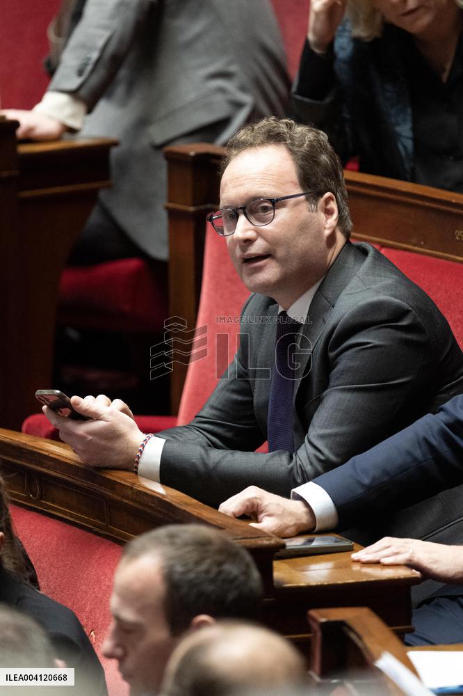 Questions to the Government - Paris