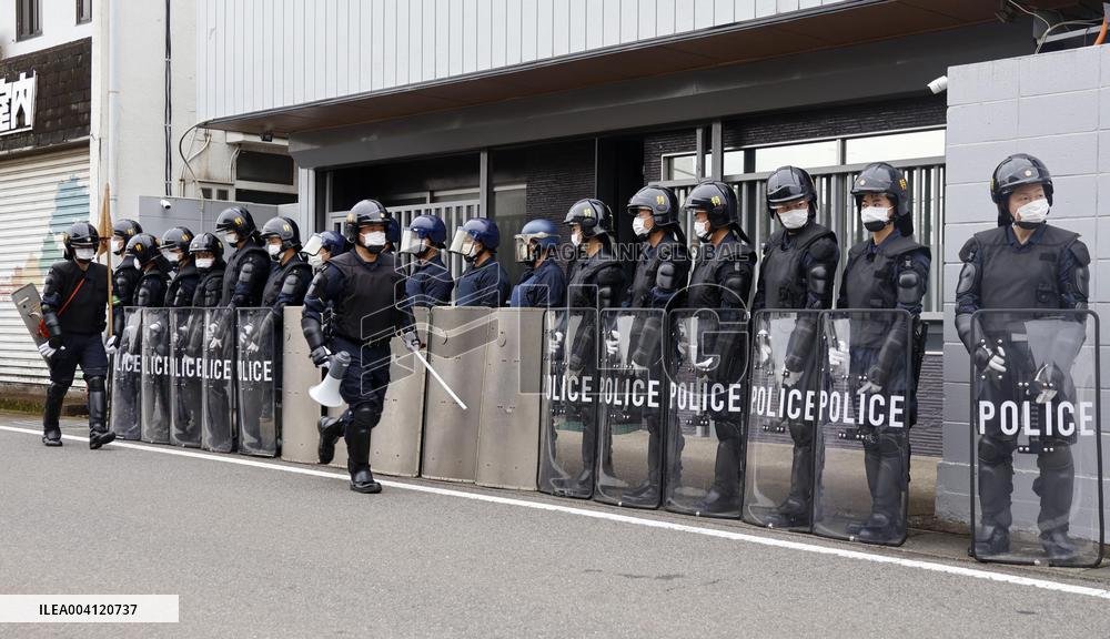 Police investigate crime syndicate