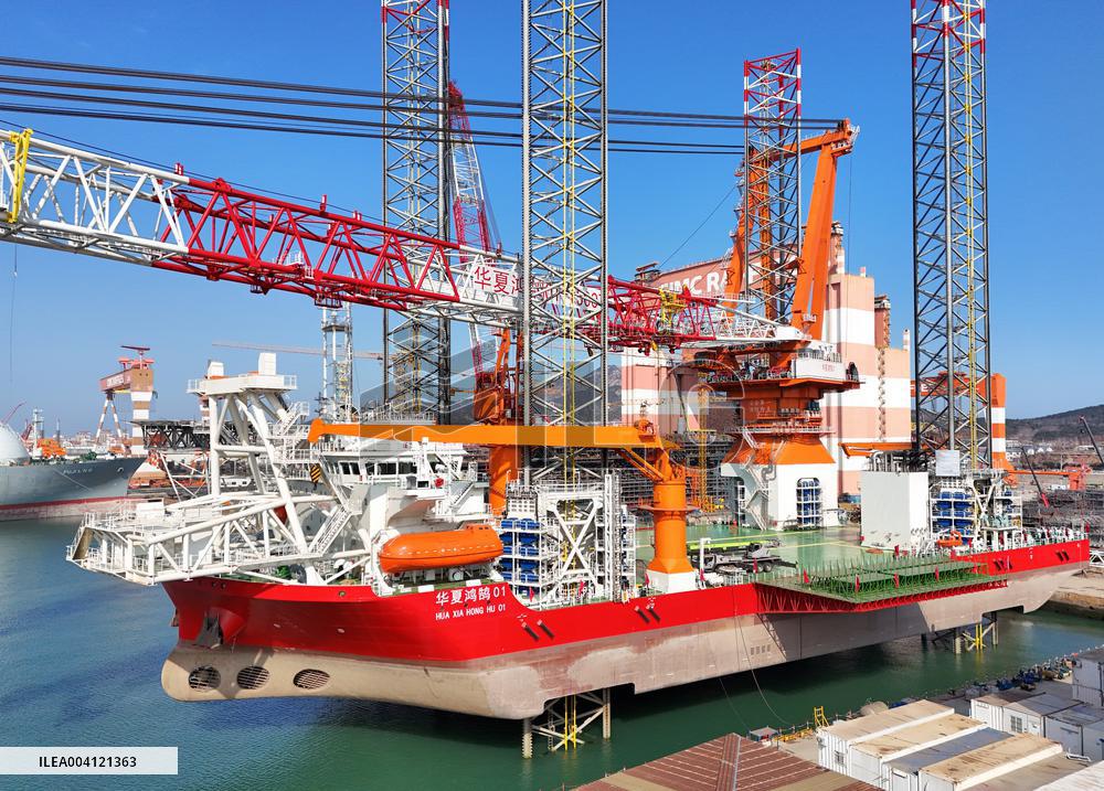 China-made Fourth-generation self-lifting Self-propelled Wind Power Installation Ship Delivery