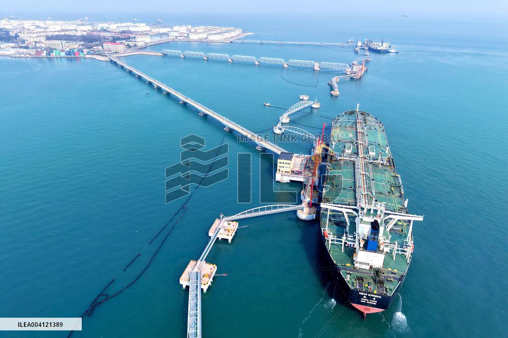 Imported Crude Oil in Qingdao Port