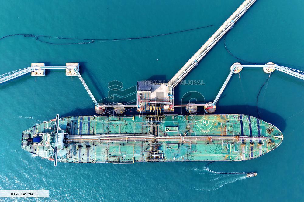 Imported Crude Oil in Qingdao Port