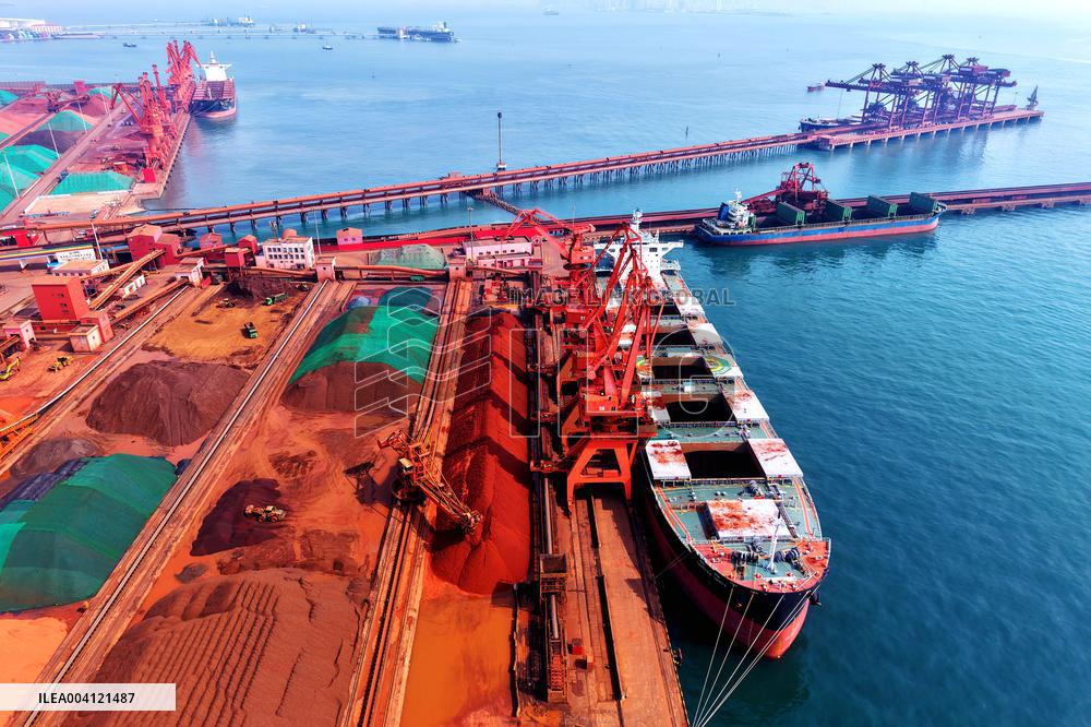 Imported Iron Ore in Qingdao Port