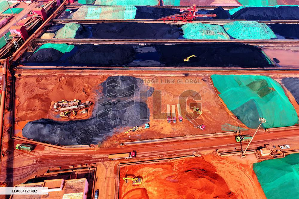 Imported Iron Ore in Qingdao Port