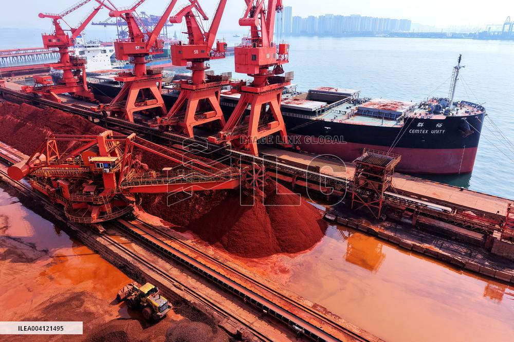 Imported Iron Ore in Qingdao Port