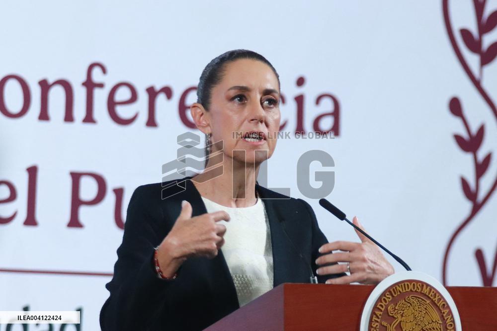 Mexico's President Holds Meeting on Tariffs Imposed Trump - Mexico