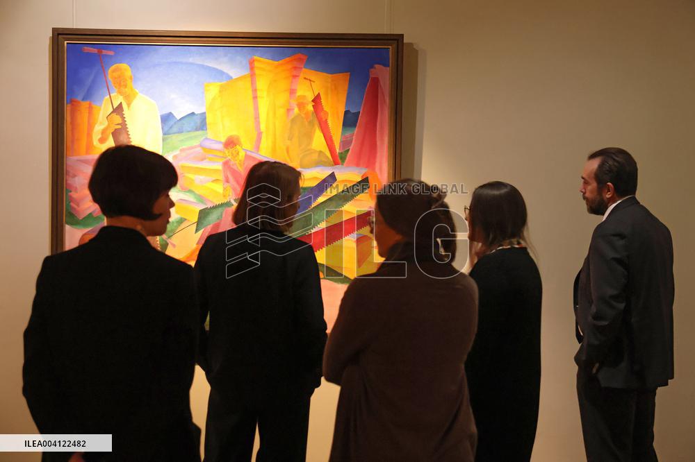 Polands Culture Minister visits Ukraines National Art Museum in Kyiv