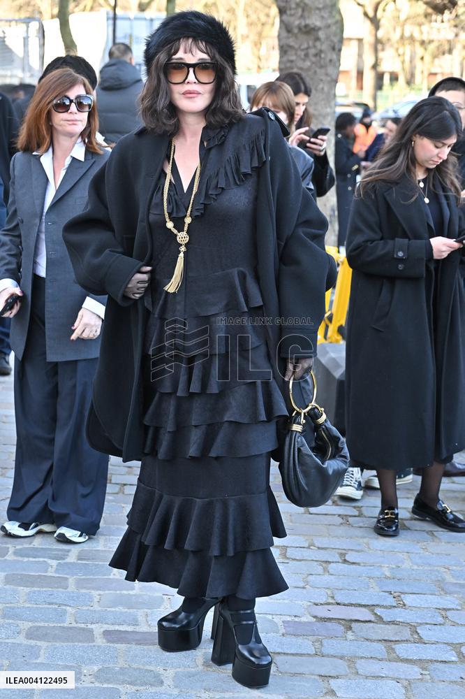 PFW Chloe Outside Arrivals