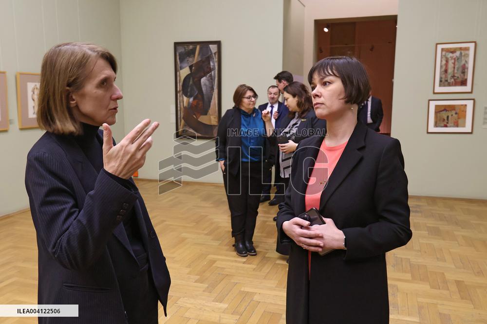 Polands Culture Minister visits Ukraines National Art Museum in Kyiv