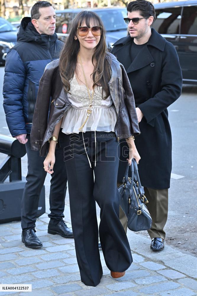 PFW Chloe Outside Arrivals