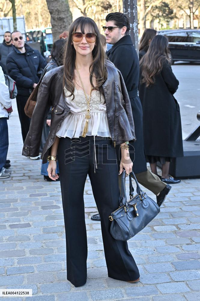 PFW Chloe Outside Arrivals