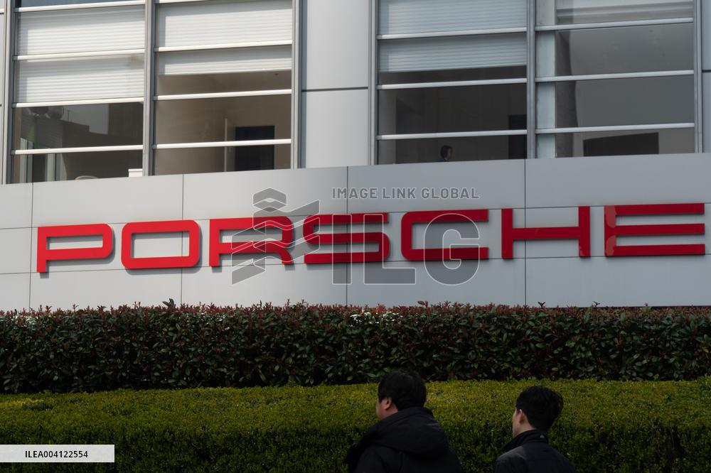 Porsche Centre in Shanghai