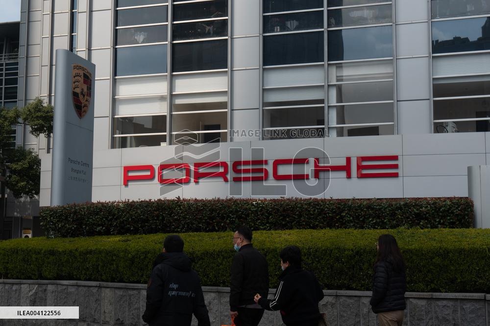 Porsche Centre in Shanghai