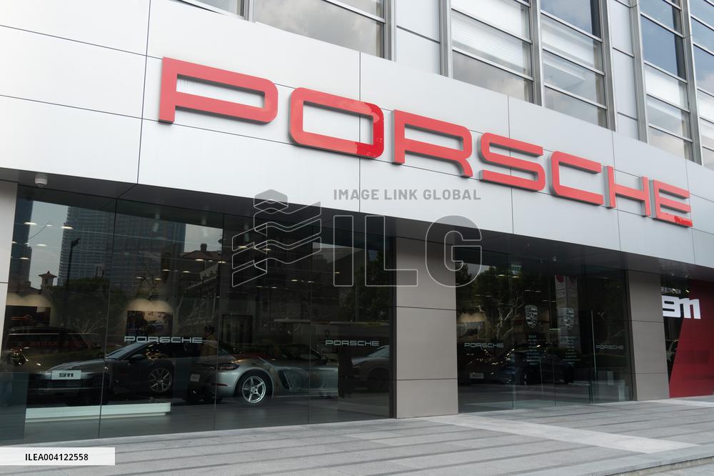 Porsche Centre in Shanghai