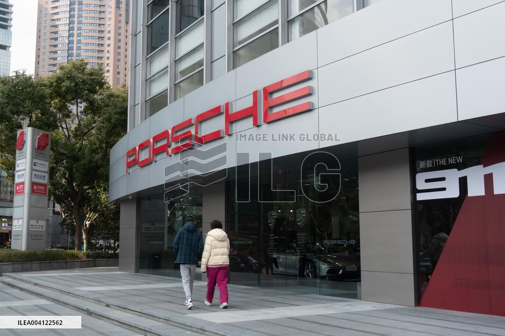 Porsche Centre in Shanghai