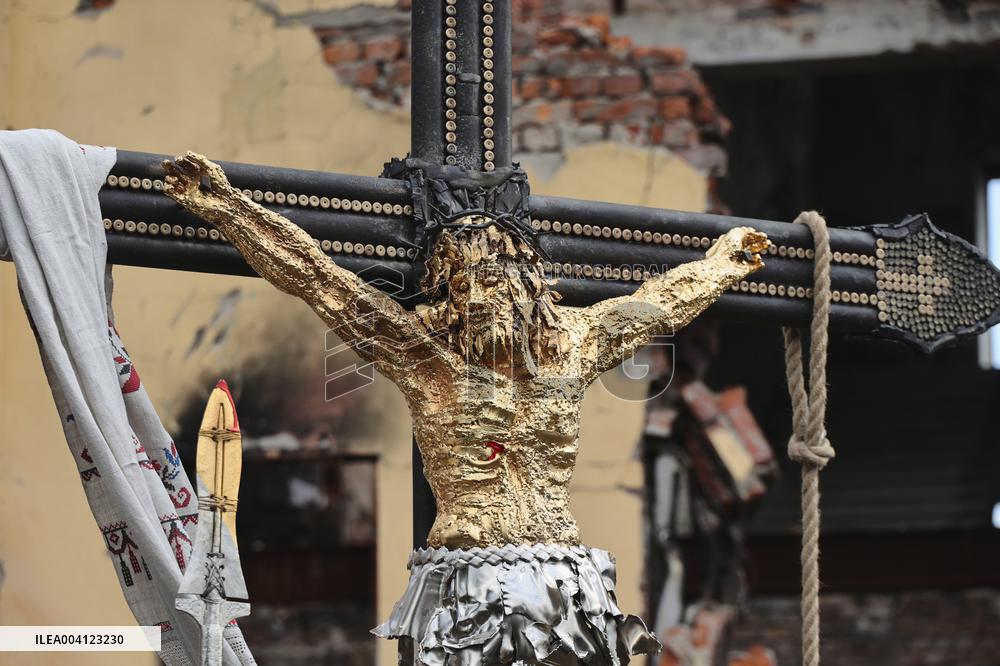 Cross of Peace in Kharkiv and Bohodukhiv
