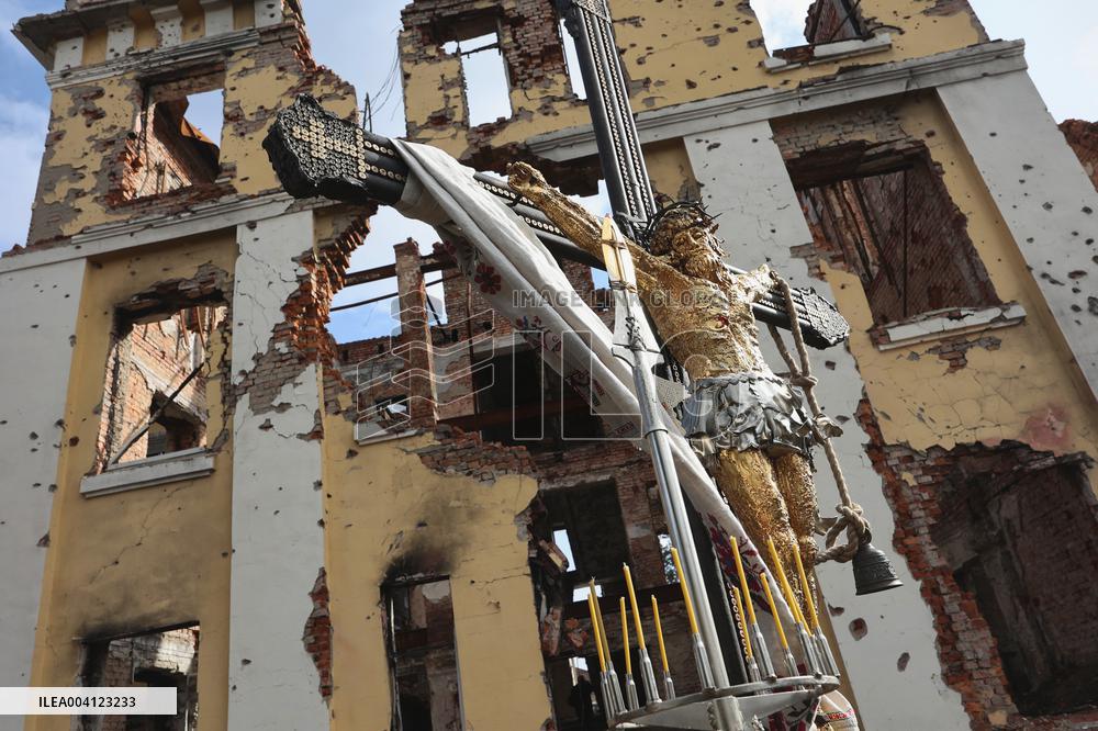 Cross of Peace in Kharkiv and Bohodukhiv