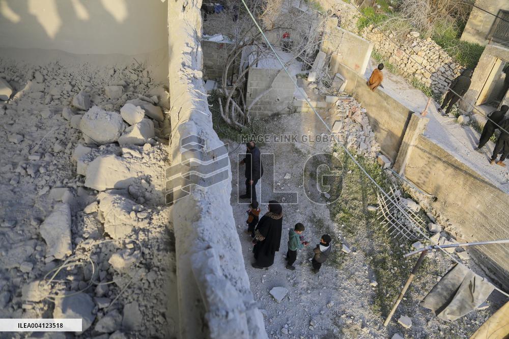 Israeli Forces Demolish Homes - Hebron