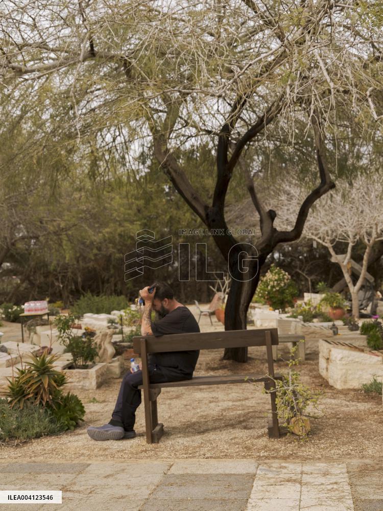 Return of Slain Hostage - Israel