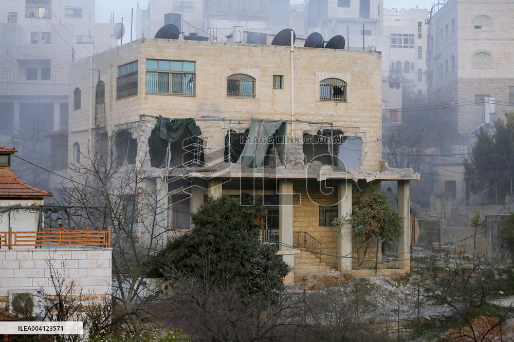 Israeli Forces Demolish Homes - Hebron