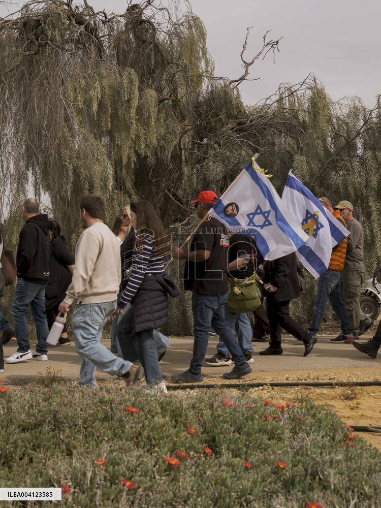 Return of Slain Hostage - Israel