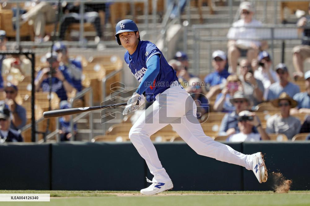 Baseball: MLB spring training