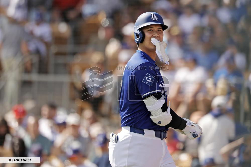 Baseball: MLB spring training