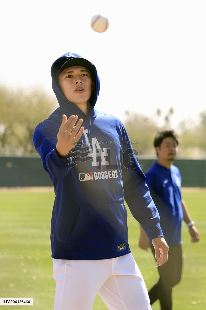 Baseball: MLB spring training