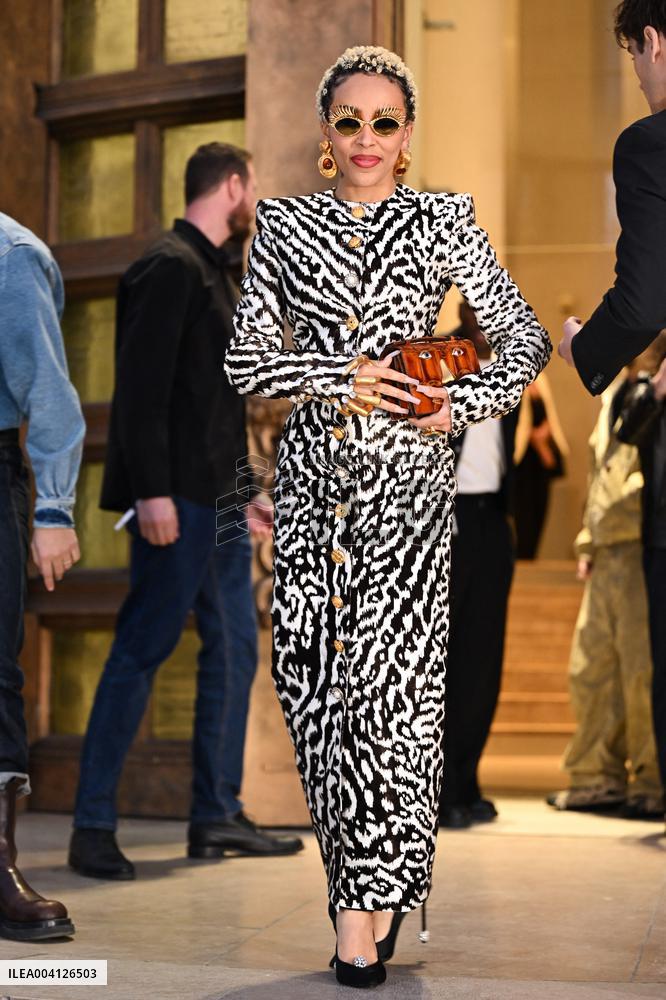 PFW Schiaparelli Arrivals