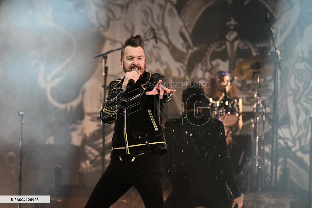 Queen Extravaganza Performs At The Seine Musicale - Paris