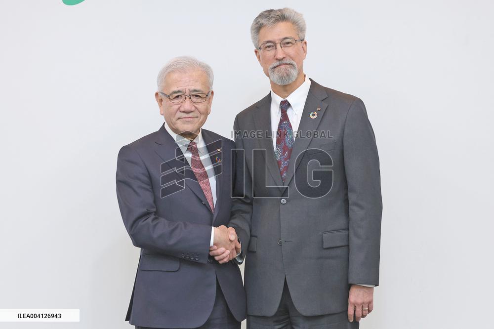 Seven & i Holdings Press Conference