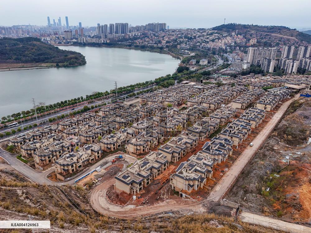 Vacant Villa Buildings in Nanning