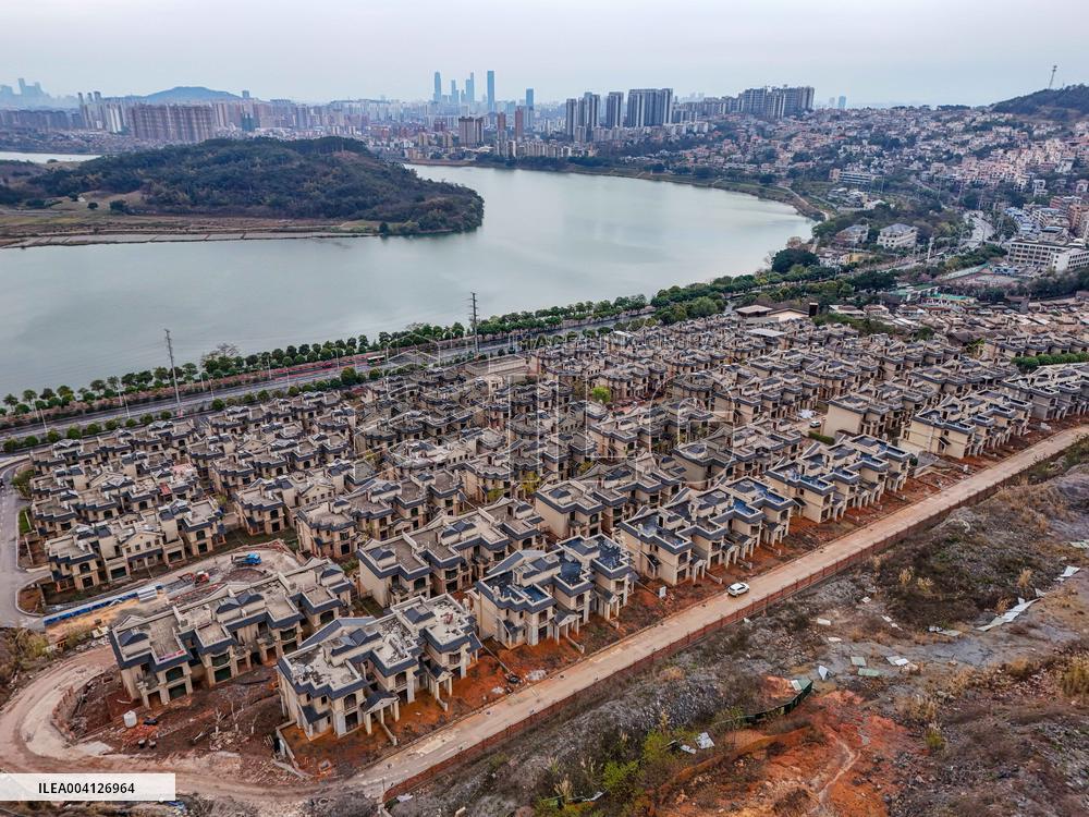 Vacant Villa Buildings in Nanning