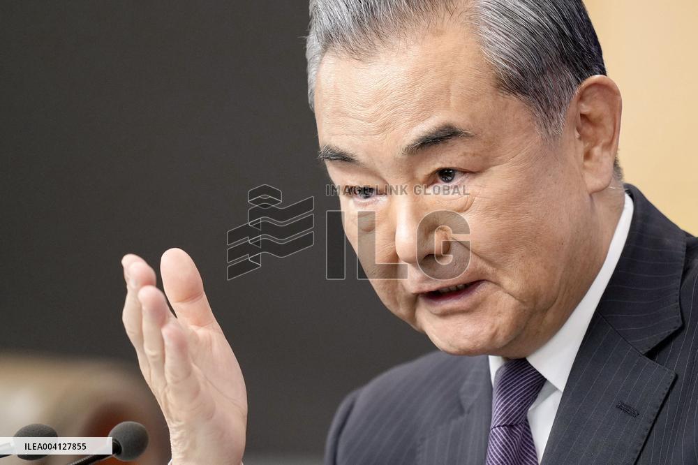 China's top diplomat Wang