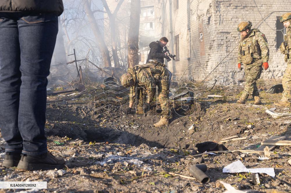 Russian Strike Hits Civilian Facility - Kharkiv