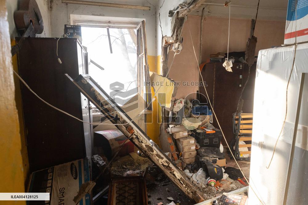 Russian Strike Hits Civilian Facility - Kharkiv