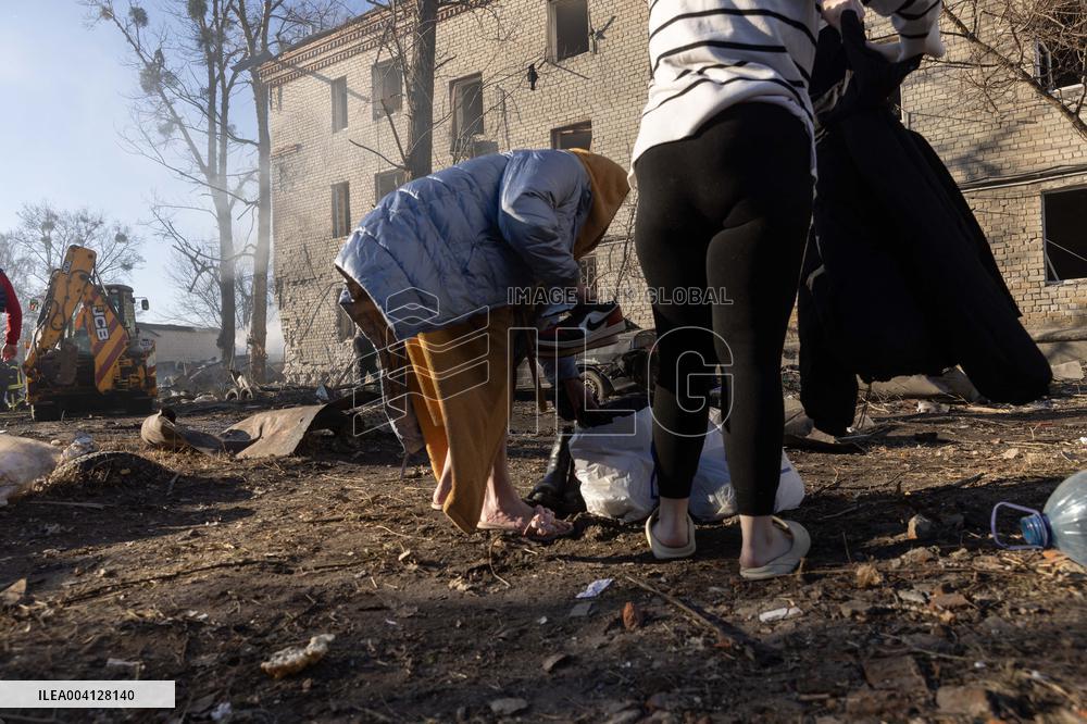 Russian Strike Hits Civilian Facility - Kharkiv