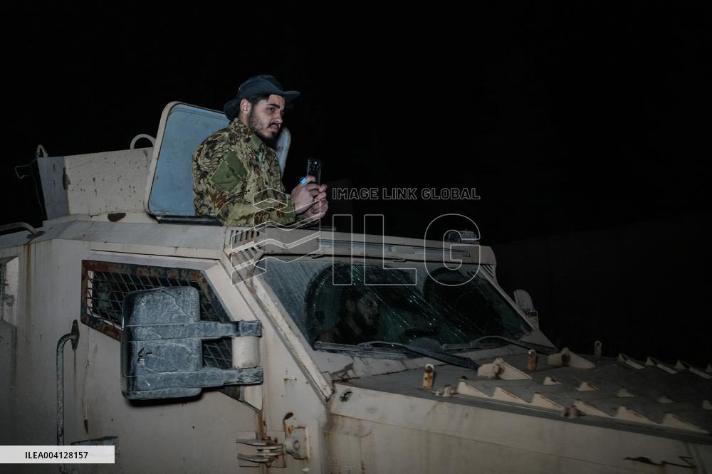 Syrian Fighters Deploy To Fight Assad Loyalists - Syria