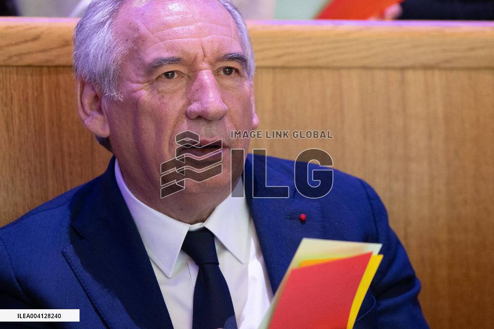 PM Bayrou Takes Part In A Meeting About Women In Science - Paris