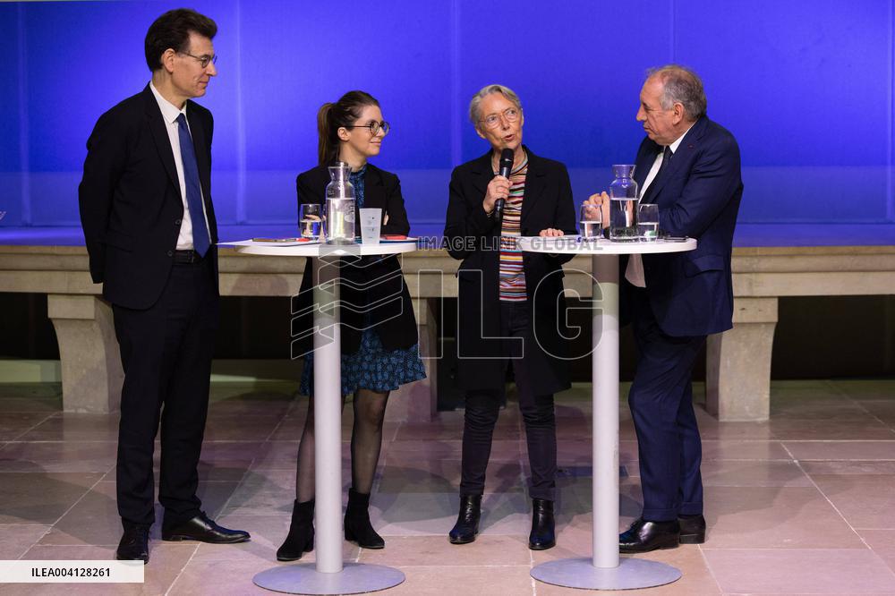 PM Bayrou Takes Part In A Meeting About Women In Science - Paris