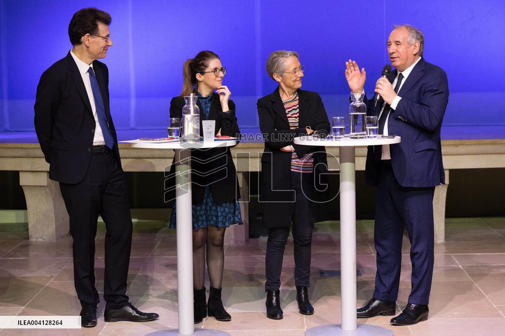 PM Bayrou Takes Part In A Meeting About Women In Science - Paris