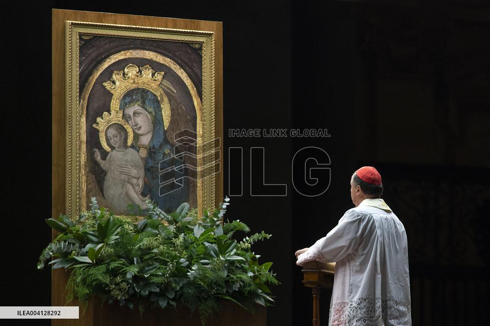 Rosary Prayer For Pope Francis' Health - Vatican