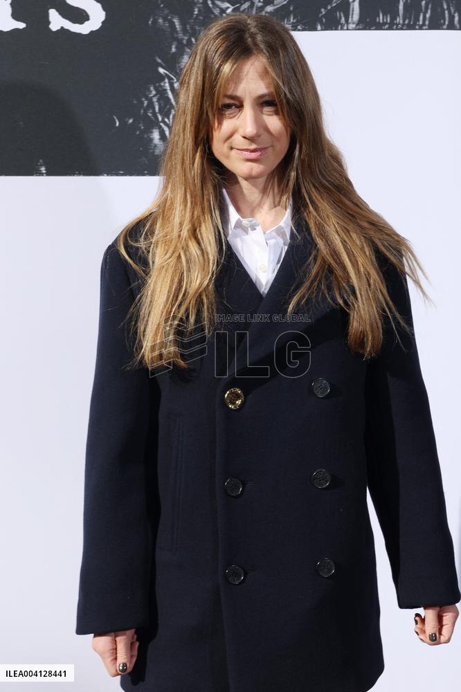 PFW Givenchy Photocall