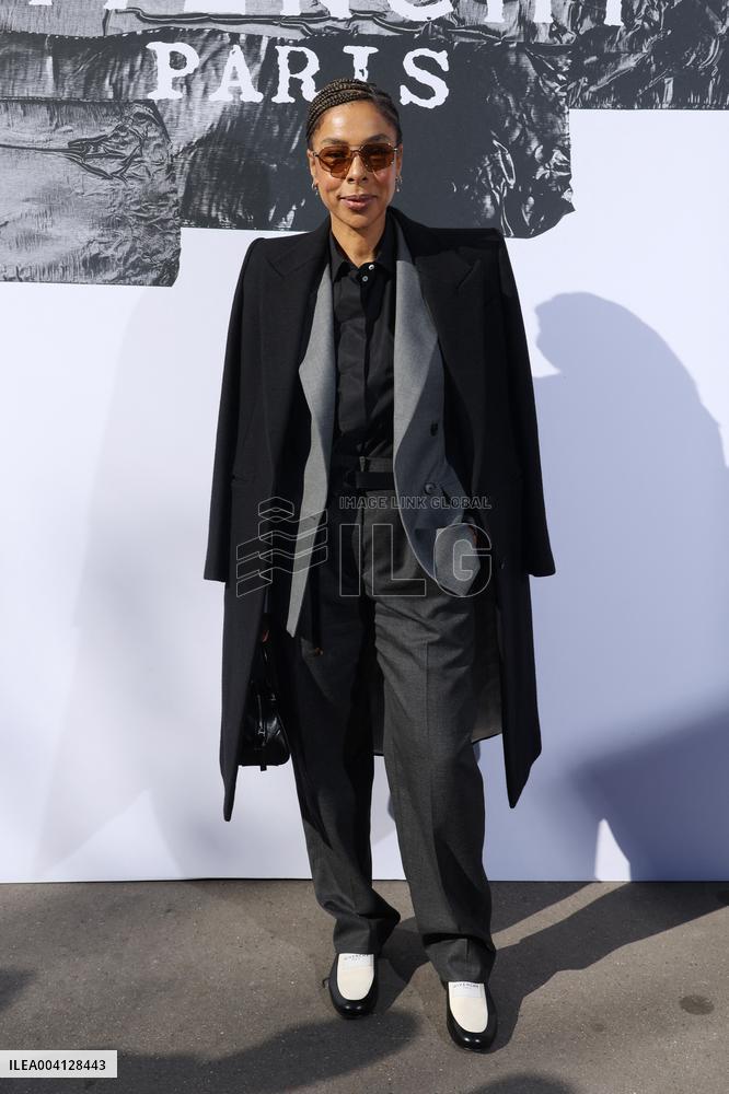 PFW Givenchy Photocall