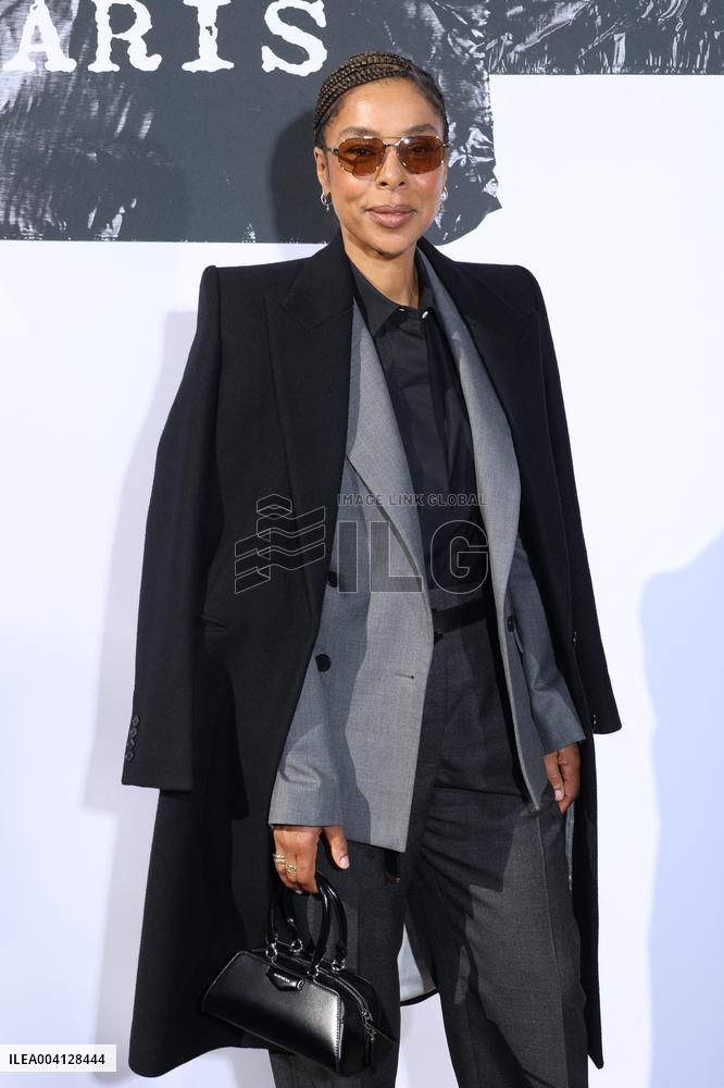 PFW Givenchy Photocall