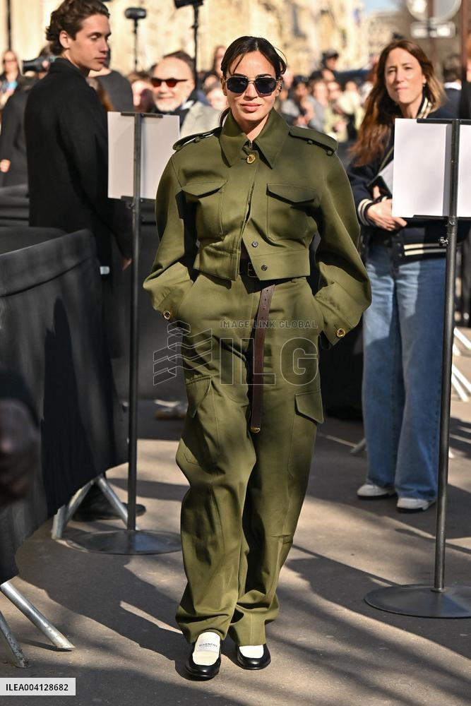 PFW Givenchy Outside Arrivals