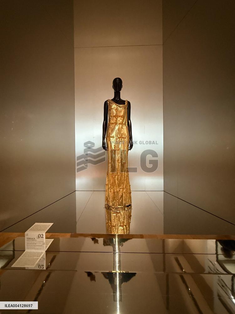 Louvre Couture Exhibition - Paris