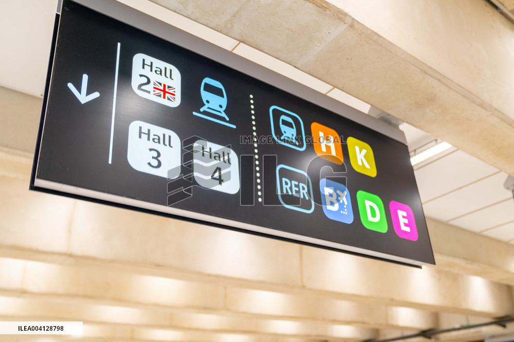 Gare Du Nord Disrupted After Unexploded WW II Bomb Discovery - Paris