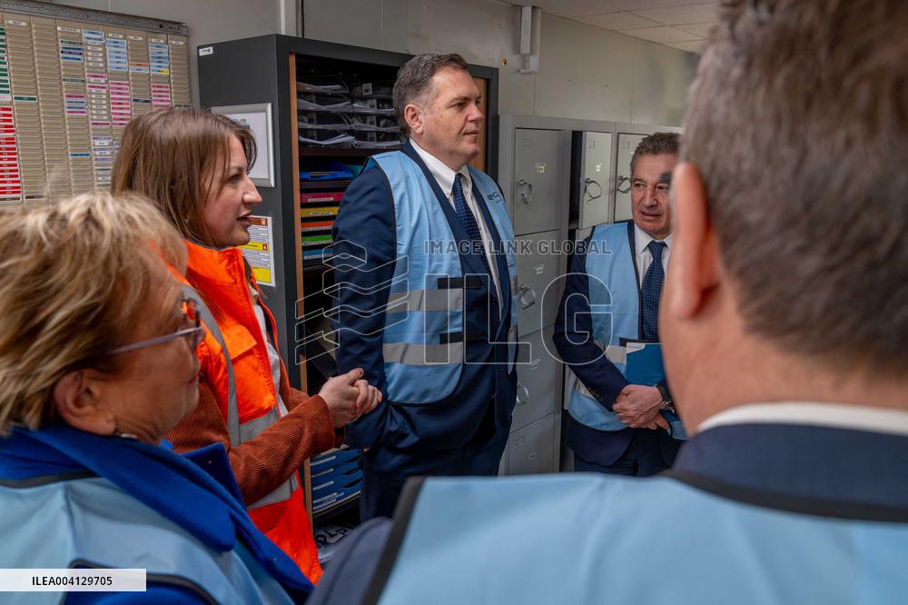 Philippe Tabarot Visits Keolis To Address Women’s Role In Public Transport - Argenteuil