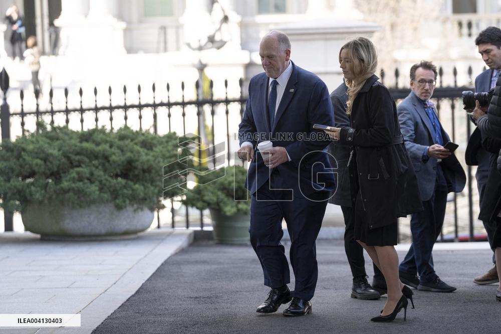 Trump Oval Office Remarks - Washington